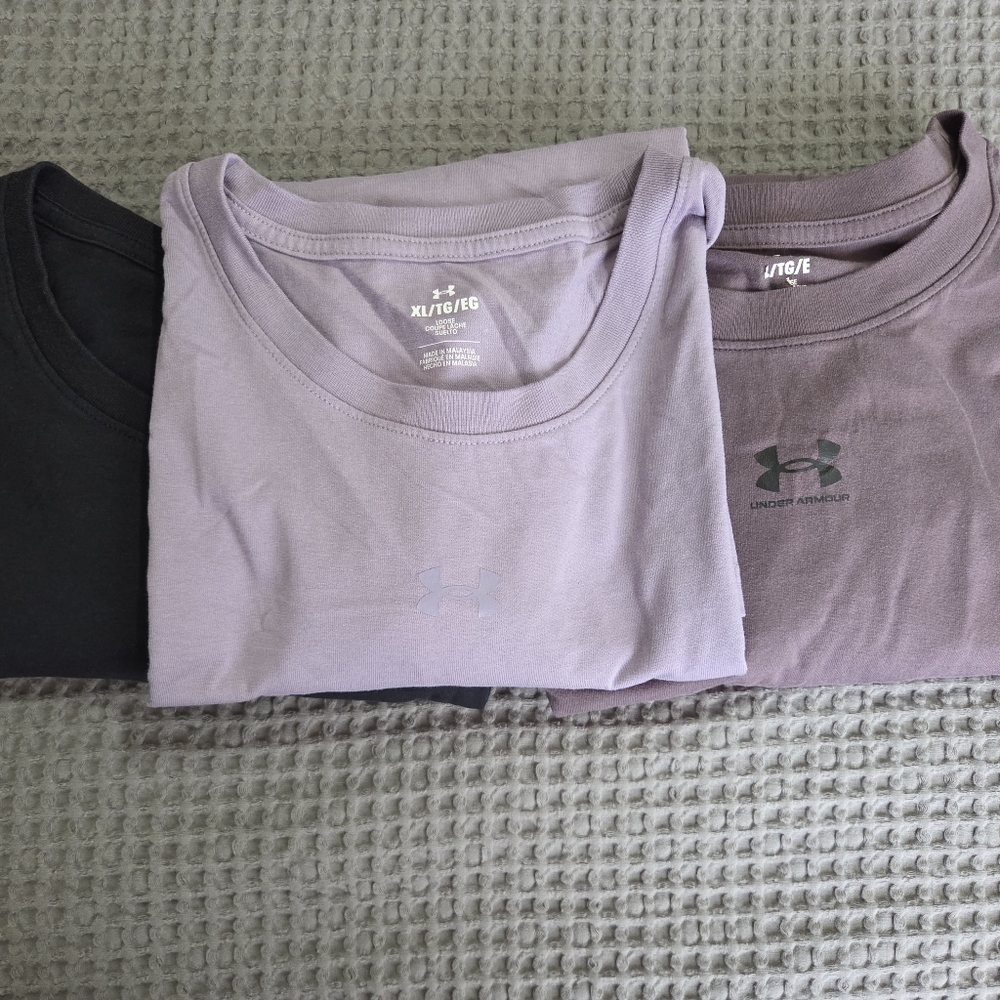Under Armour T-Shirt Set in Purple and Black